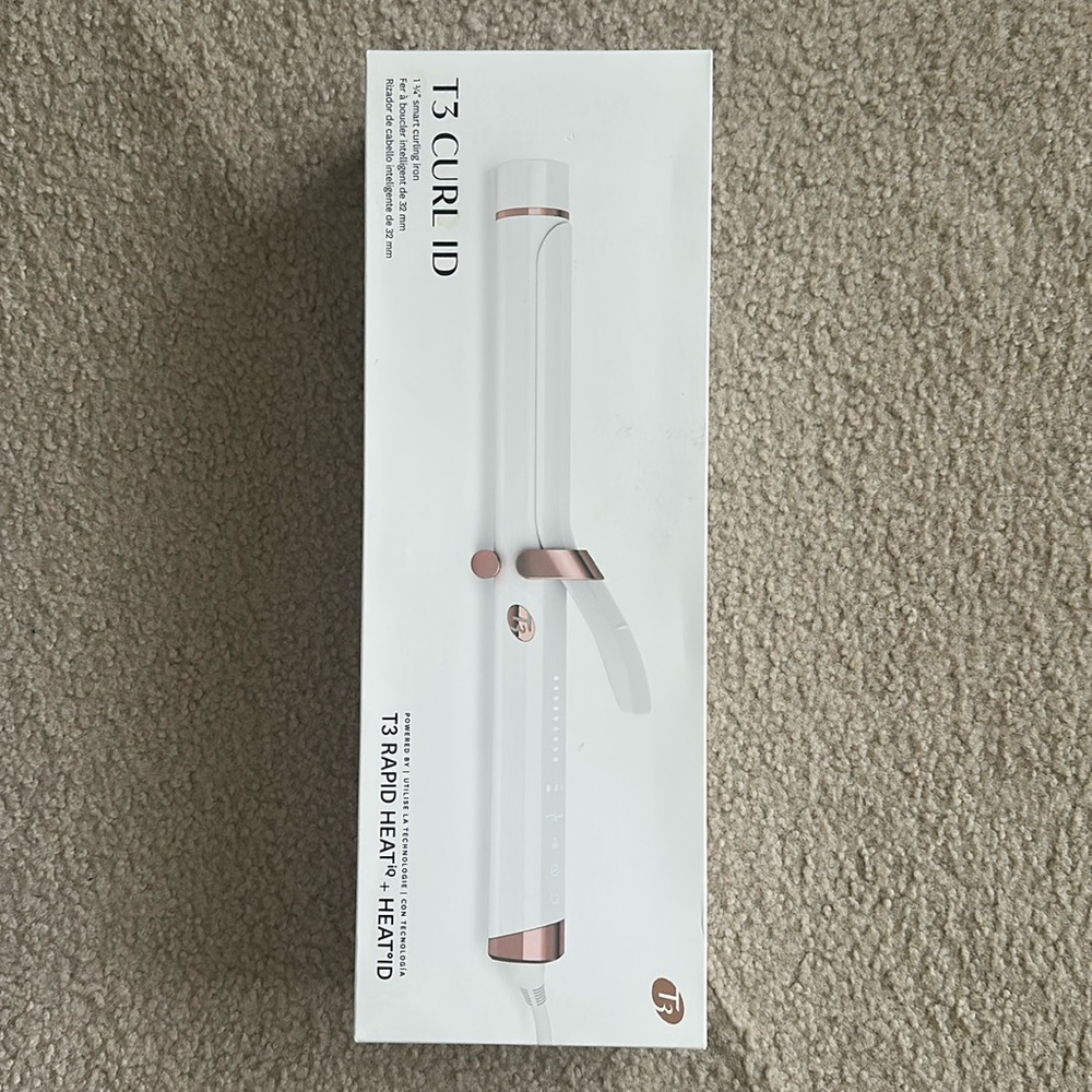 T3 Curl ID 1 1/4 in smart curling iron